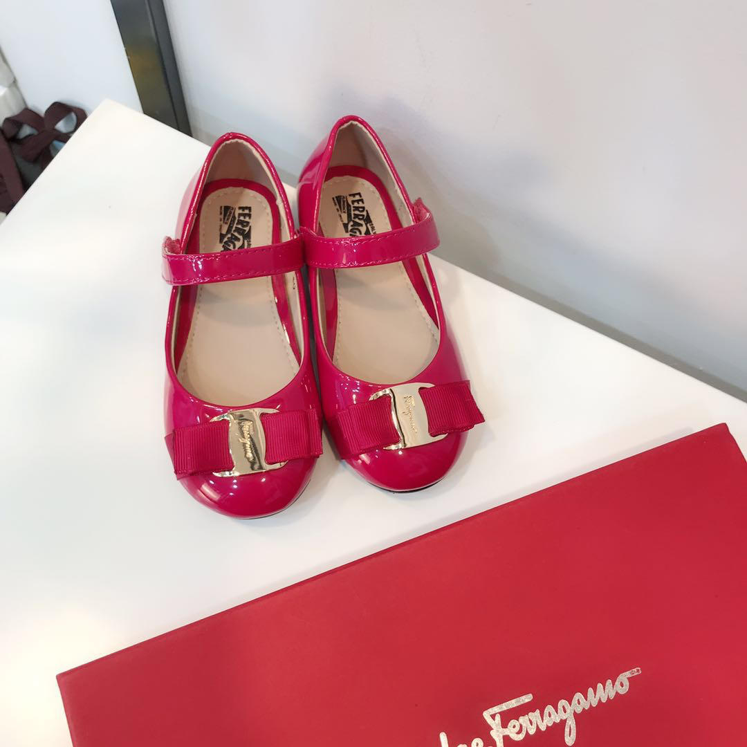 Ferragamo Mini Varina BS01059