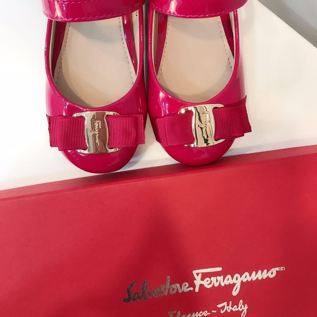 Ferragamo Mini Varina BS01059