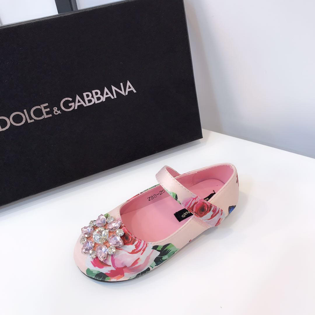 Dolce & Gabbana Mary Jane Perfect Quality ballet Flats In Varnish BS01049