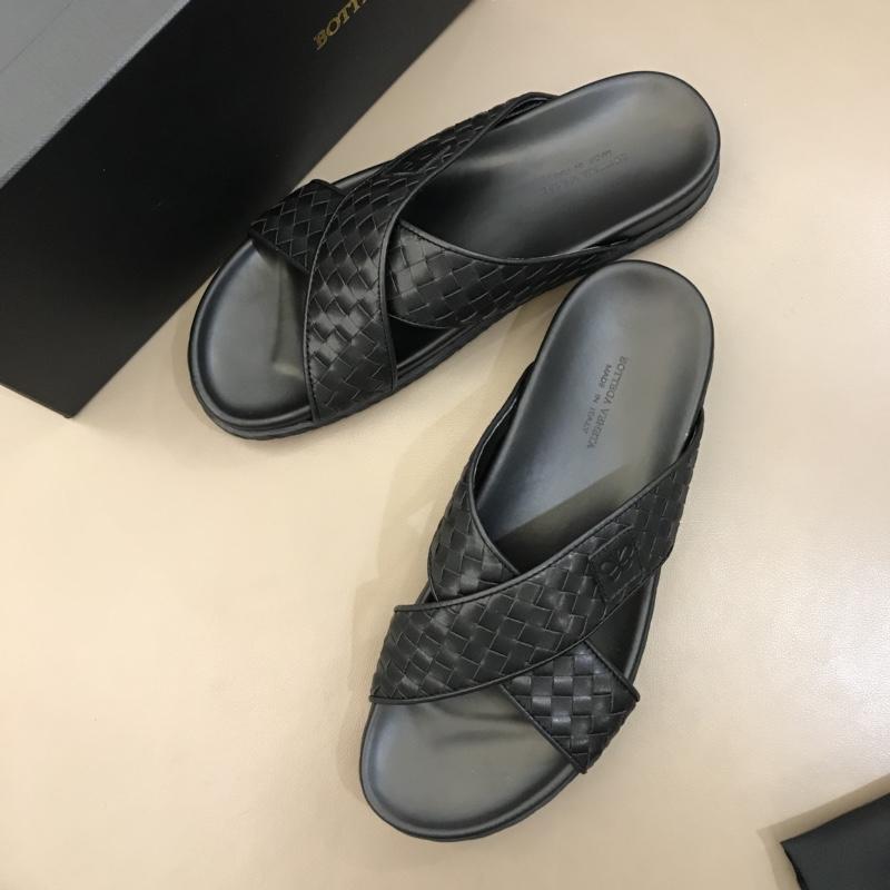 Bottega Veneta black Crisscross slides in woven leather MS02579