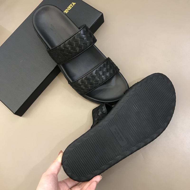 Bottega Veneta black Crisscross slides in woven leather MS02578