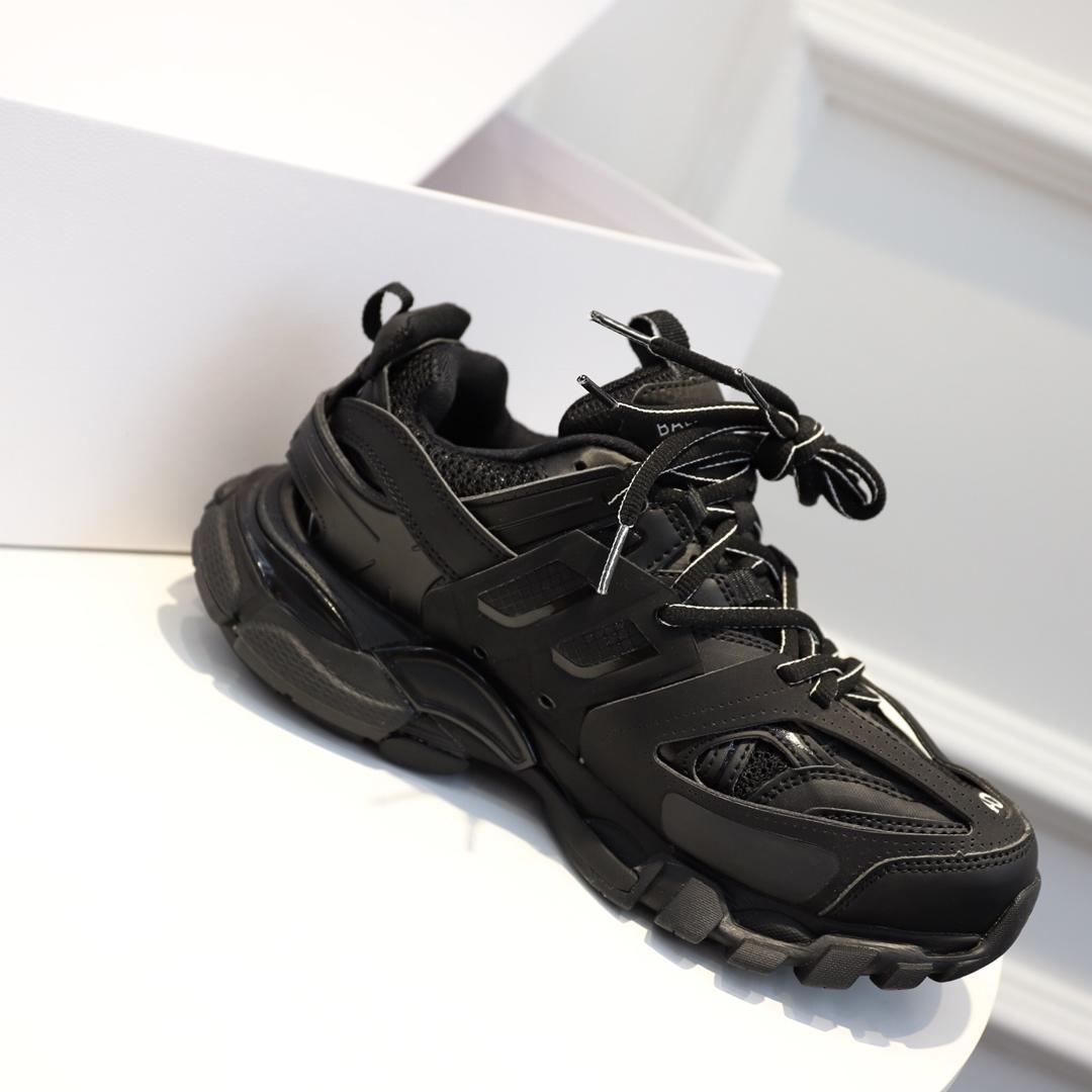 Balenciaga Track Black Sneaker MS09083