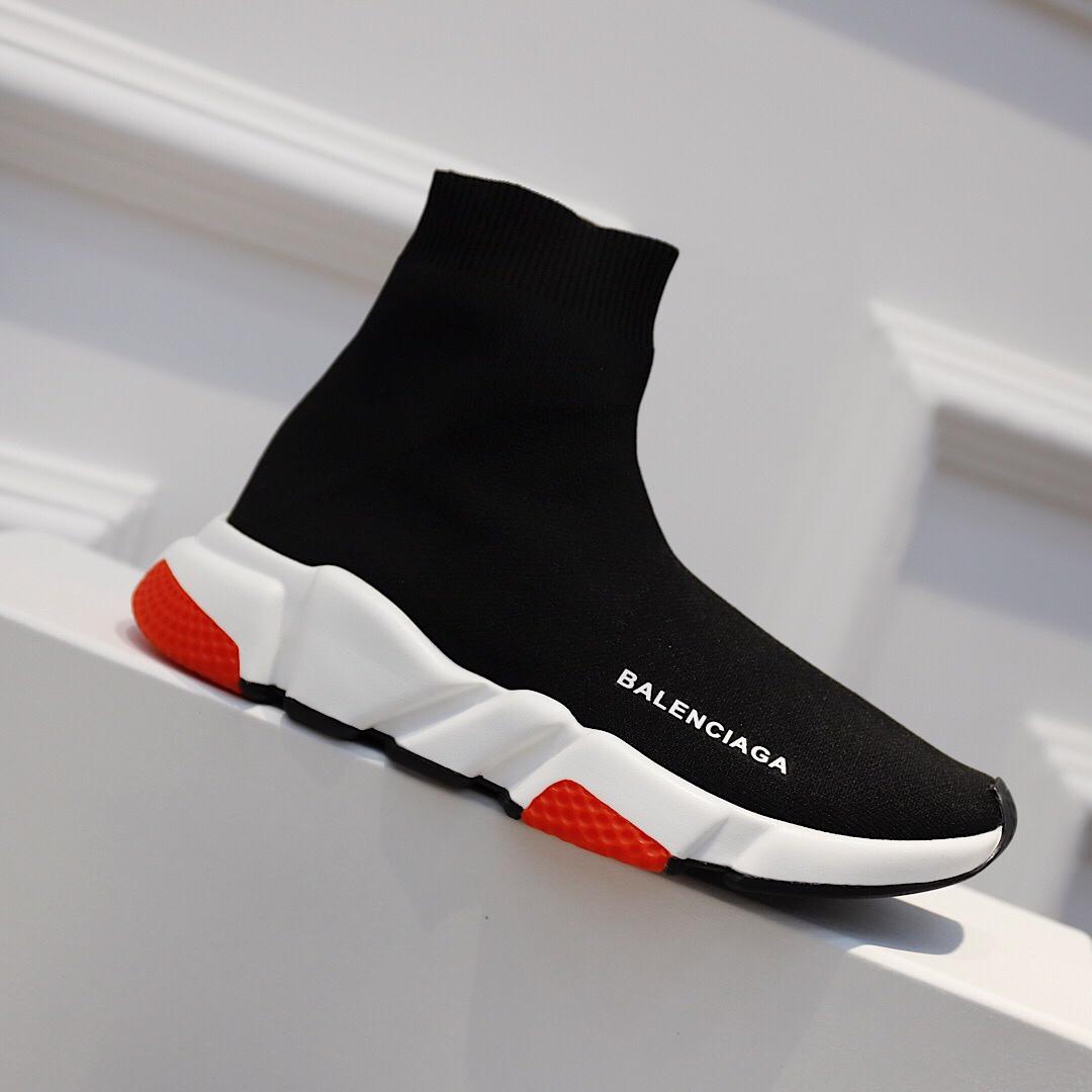 Balenciaga Speed Trainers Black and white rubber sole with red details Sneaker MS09074