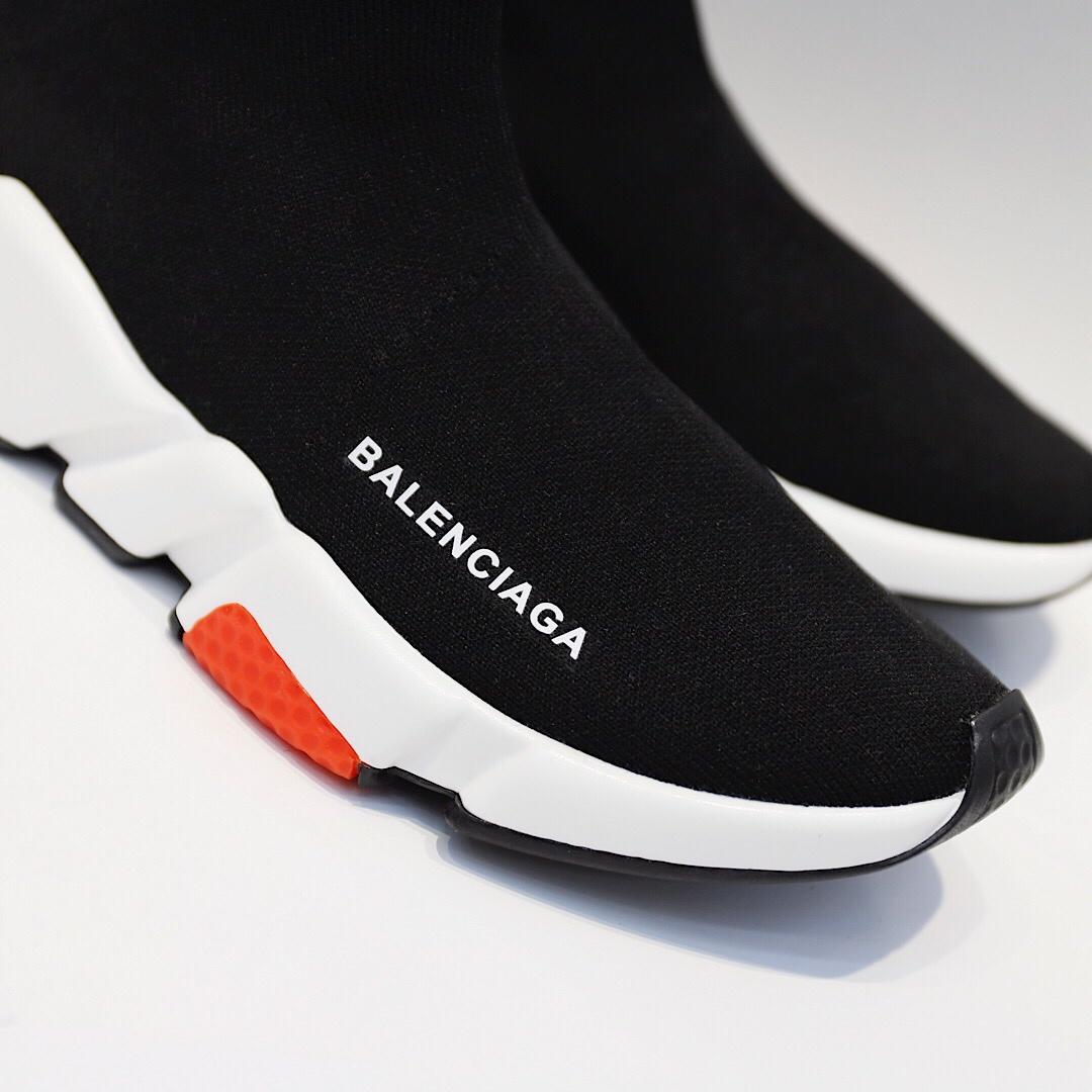 Balenciaga Speed Trainers Black and white rubber sole with red details Sneaker MS09074