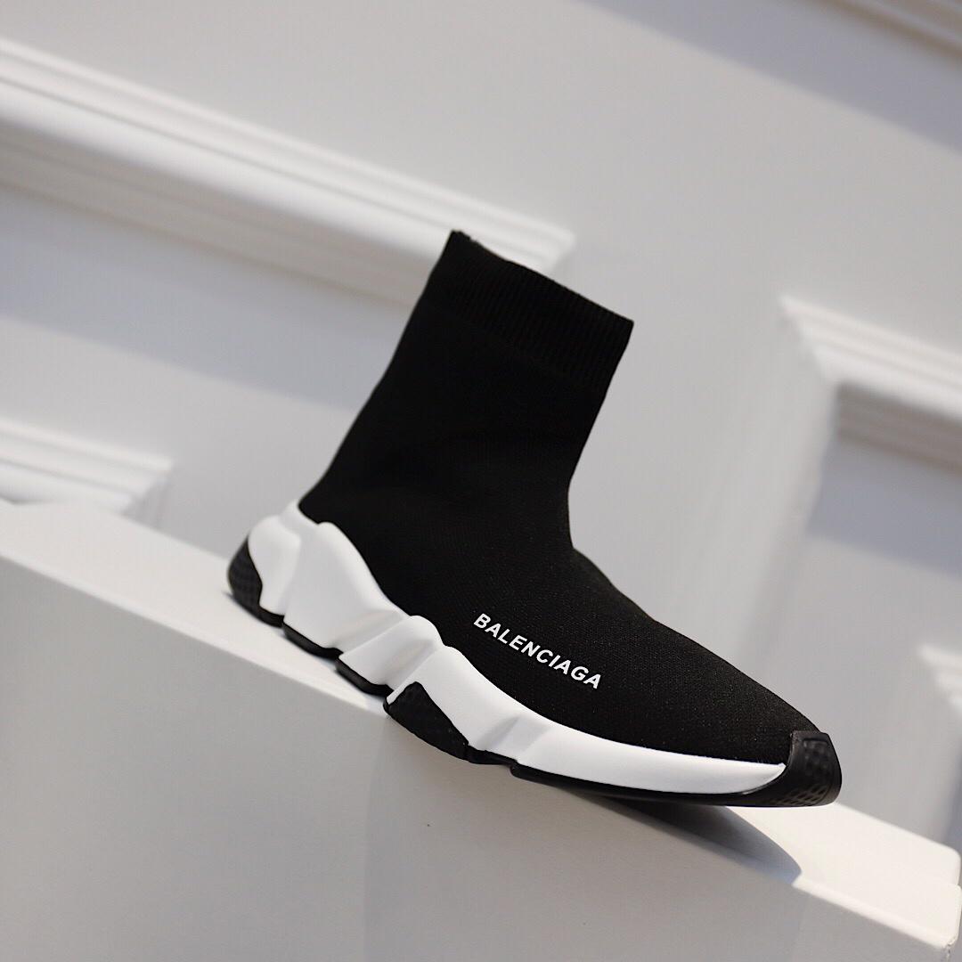 Balenciaga Speed Trainers Black and white rubber sole Sneaker MS09072