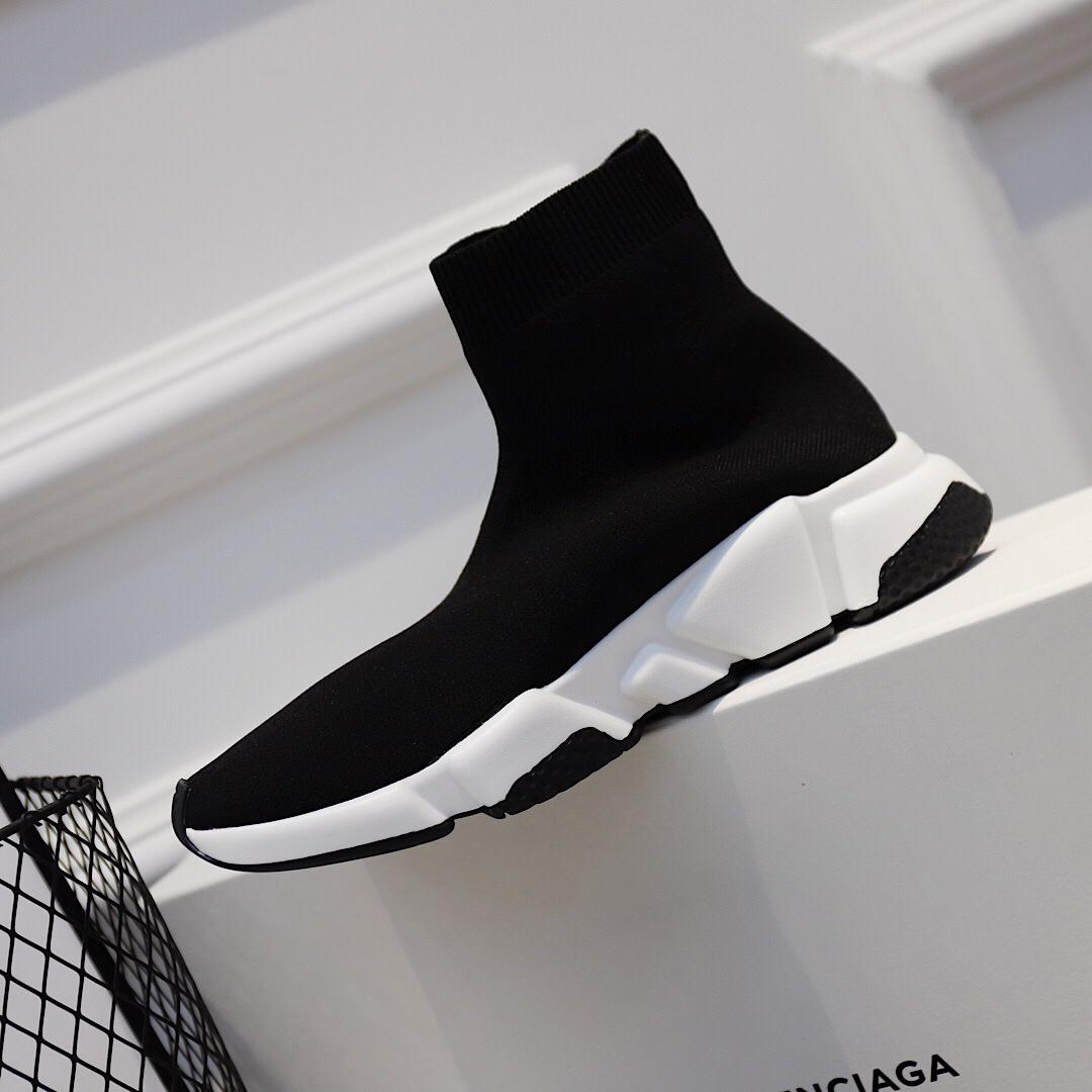 Balenciaga Speed Trainers Black and white rubber sole Sneaker MS09072