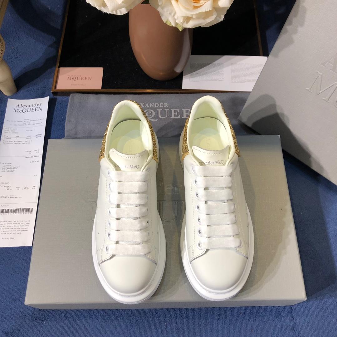 Alexander McQueen Fahion Sneakers White with golden heel MS100002