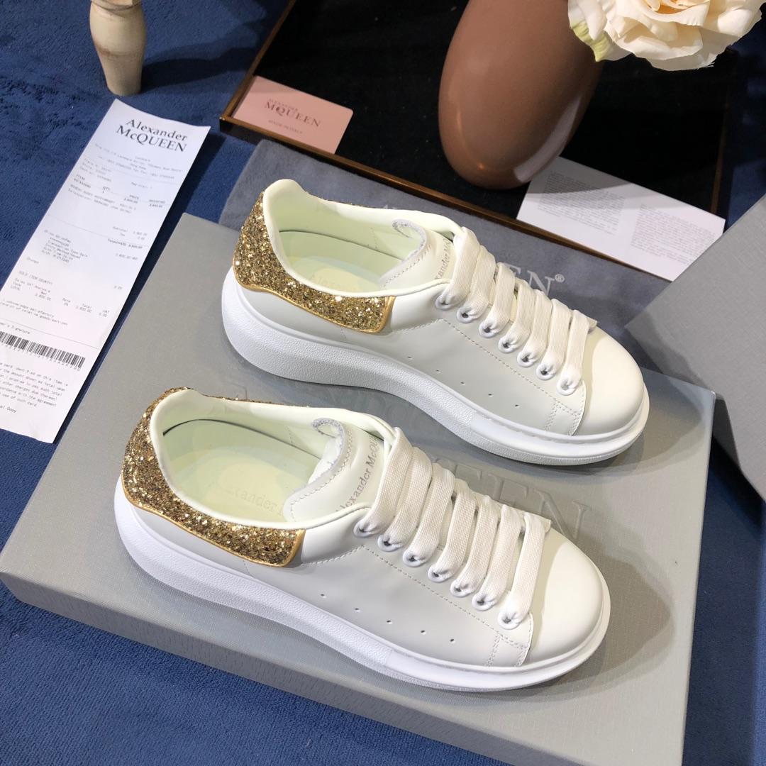 Alexander McQueen Fahion Sneakers White with golden heel MS100002