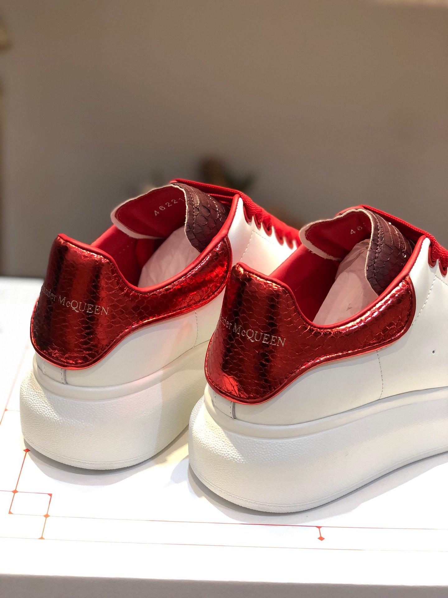 Alexander McQueen Fahion Sneakers White and red snake heel with burgundy tongue MS100011