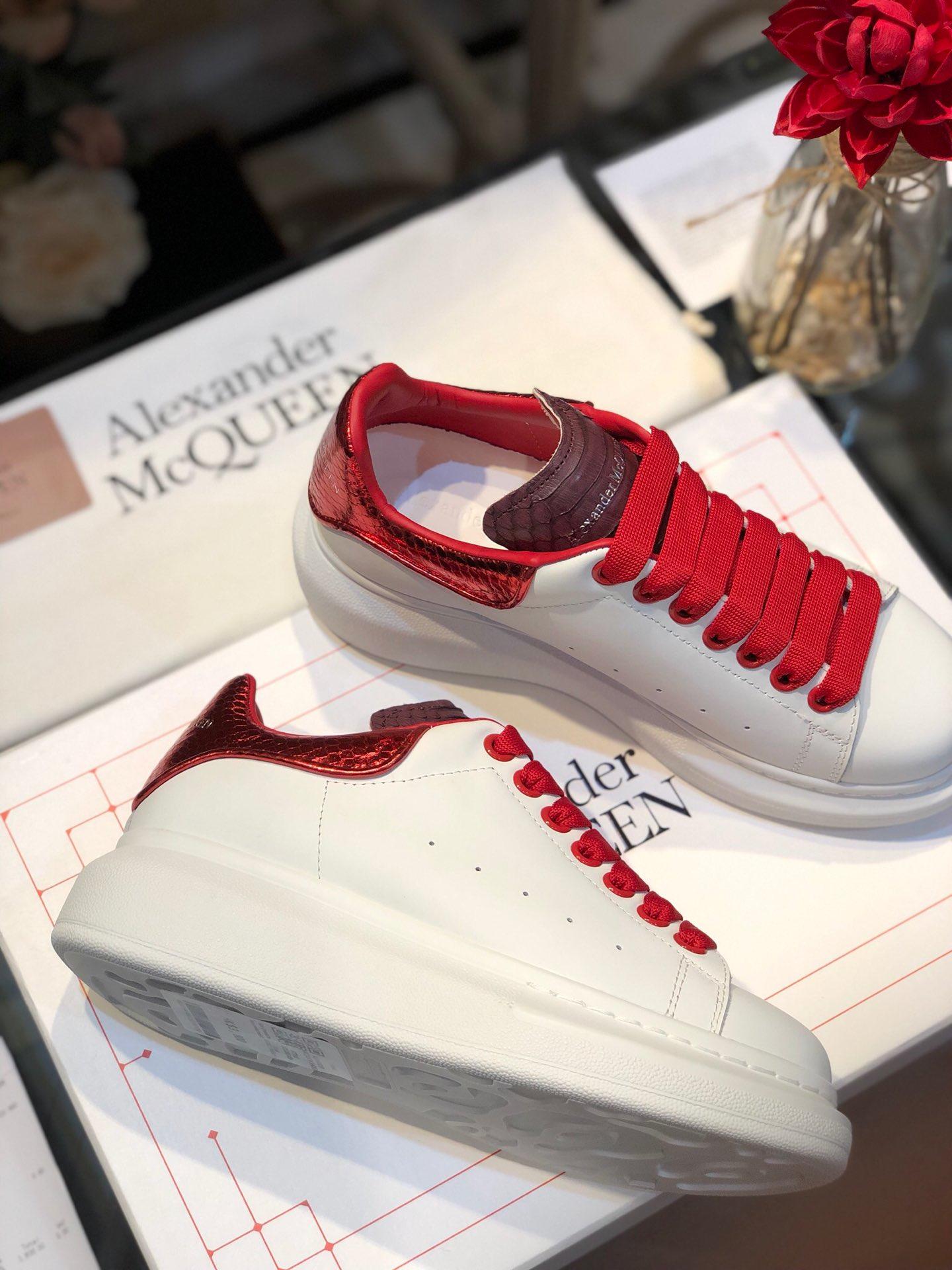 Alexander McQueen Fahion Sneakers White and red snake heel with burgundy tongue MS100011