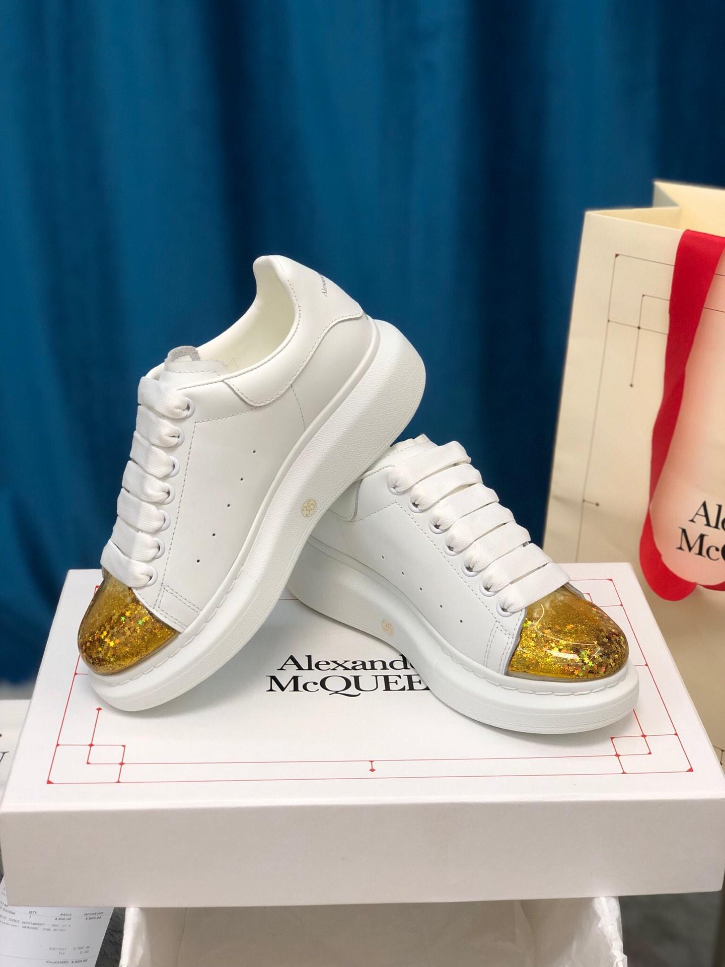 Alexander McQueen Fahion Sneakers White and gold toe MS100033