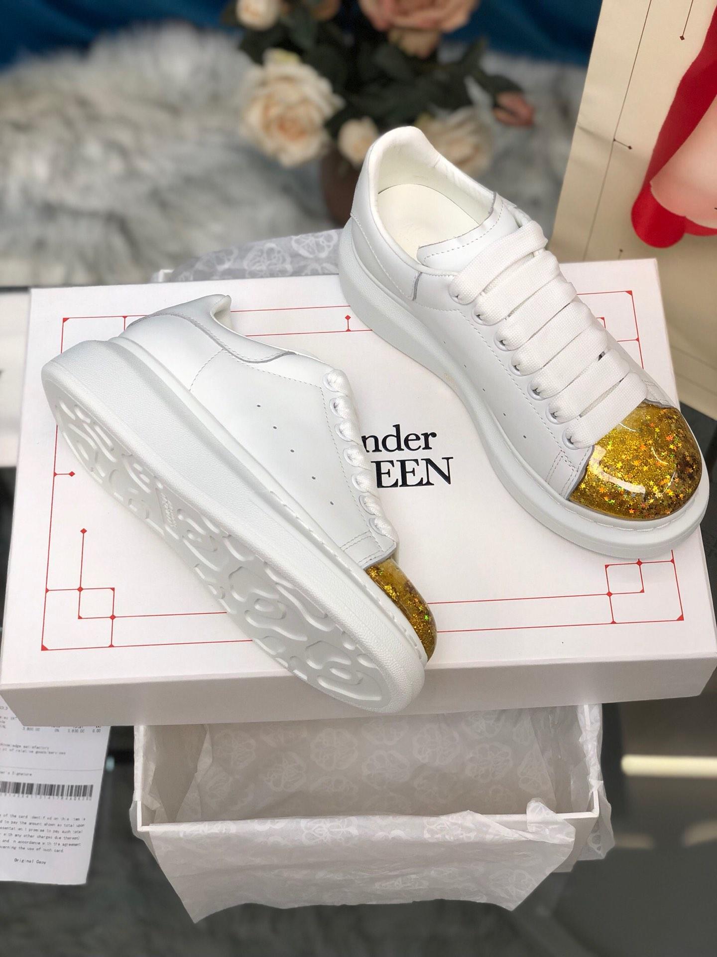 Alexander McQueen Fahion Sneakers White and gold toe MS100033