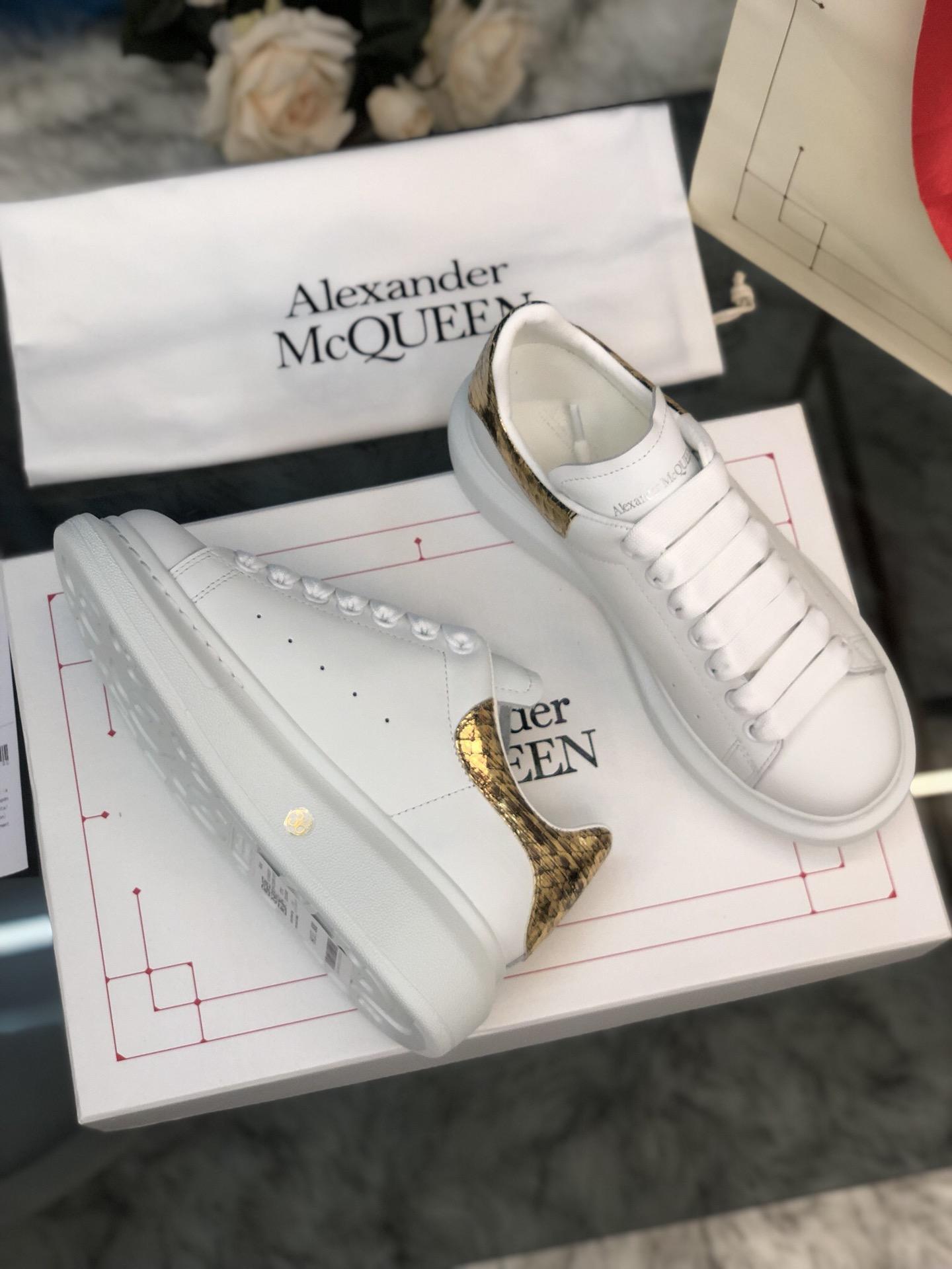 Alexander McQueen Fahion Sneaker White with golden snake heel MS100014