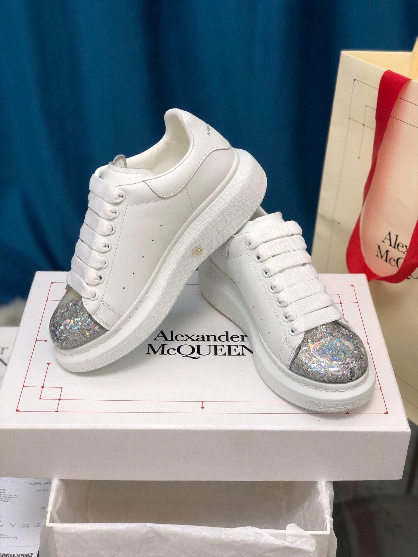 Alexander McQueen Fahion Sneaker White and silver toe MS100031