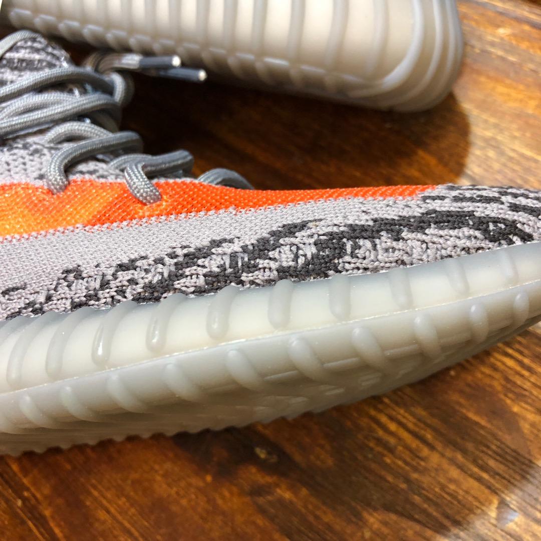 AdidasYeezy350 BoostV2 Beluga EG7963 Sneaker DZH00A021