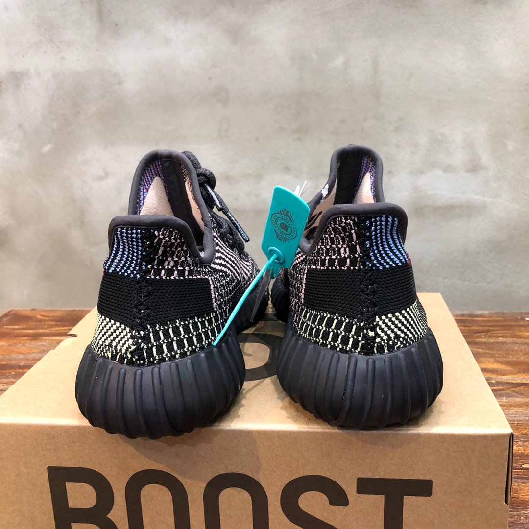 Adidas Yeezy Kanye West Boost 350 V2 Yecheil Sneaker JP02451