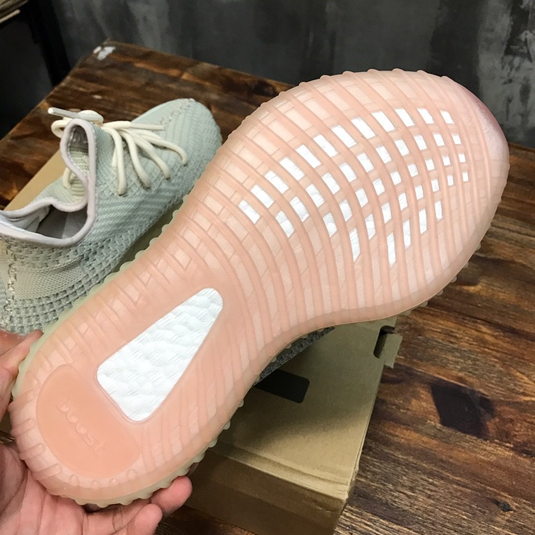 Adidas Yeezy Kanye West Boost 350 V2 Sneaker JP02455