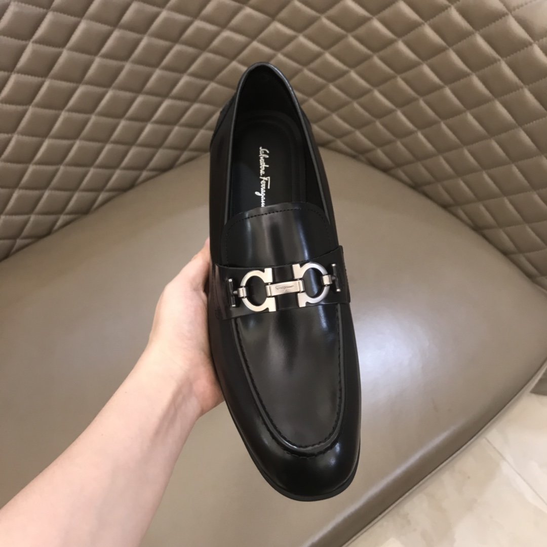 Salvatore Ferragamo Black Bright Leather High Quality Loafers MS021129