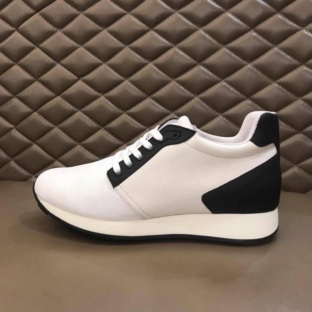 Prada High Quality Sneakers White and black heel with white sole MS021121