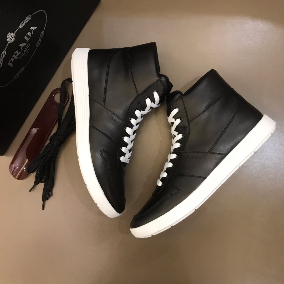 Prada High Quality Sneakers High-top Black and white sole MS021119