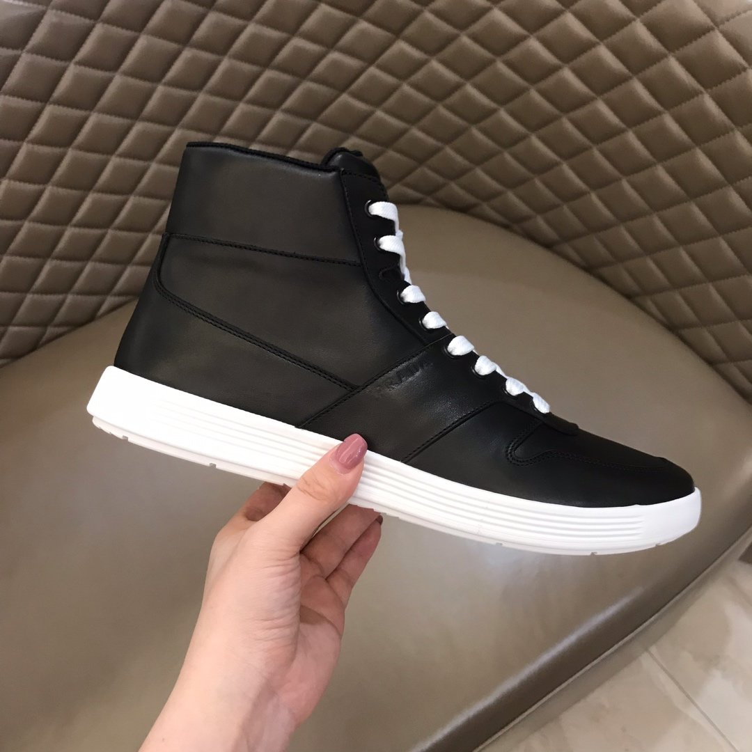 Prada High Quality Sneakers High-top Black and white sole MS021119