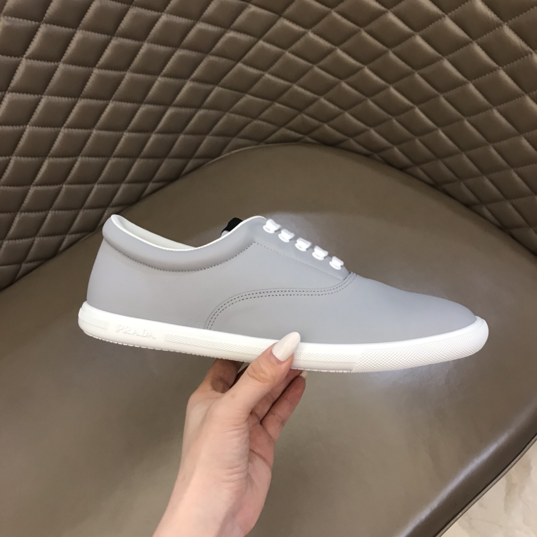 Prada New arrival lace-up sneaker