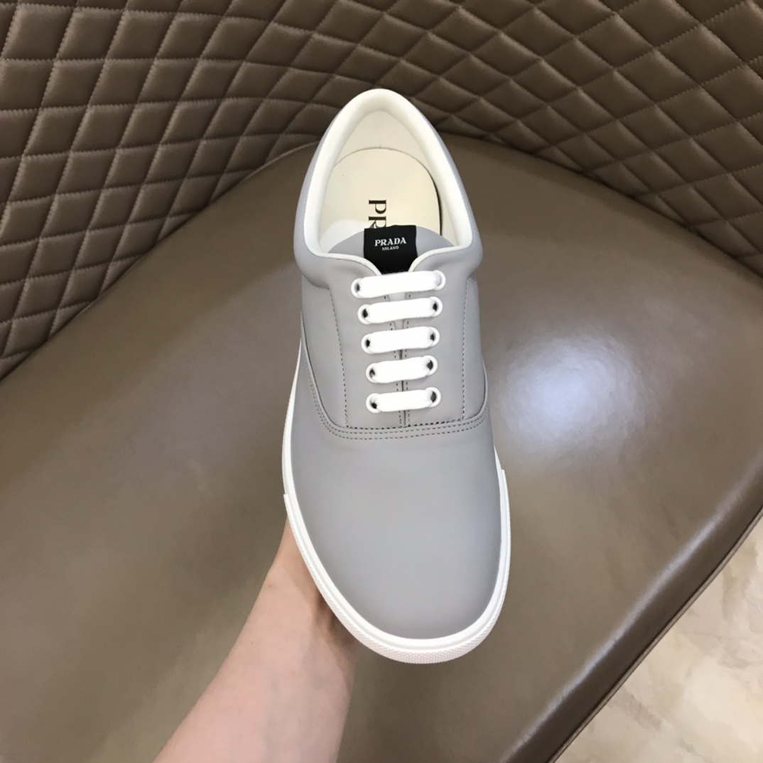 Prada New arrival lace-up sneaker