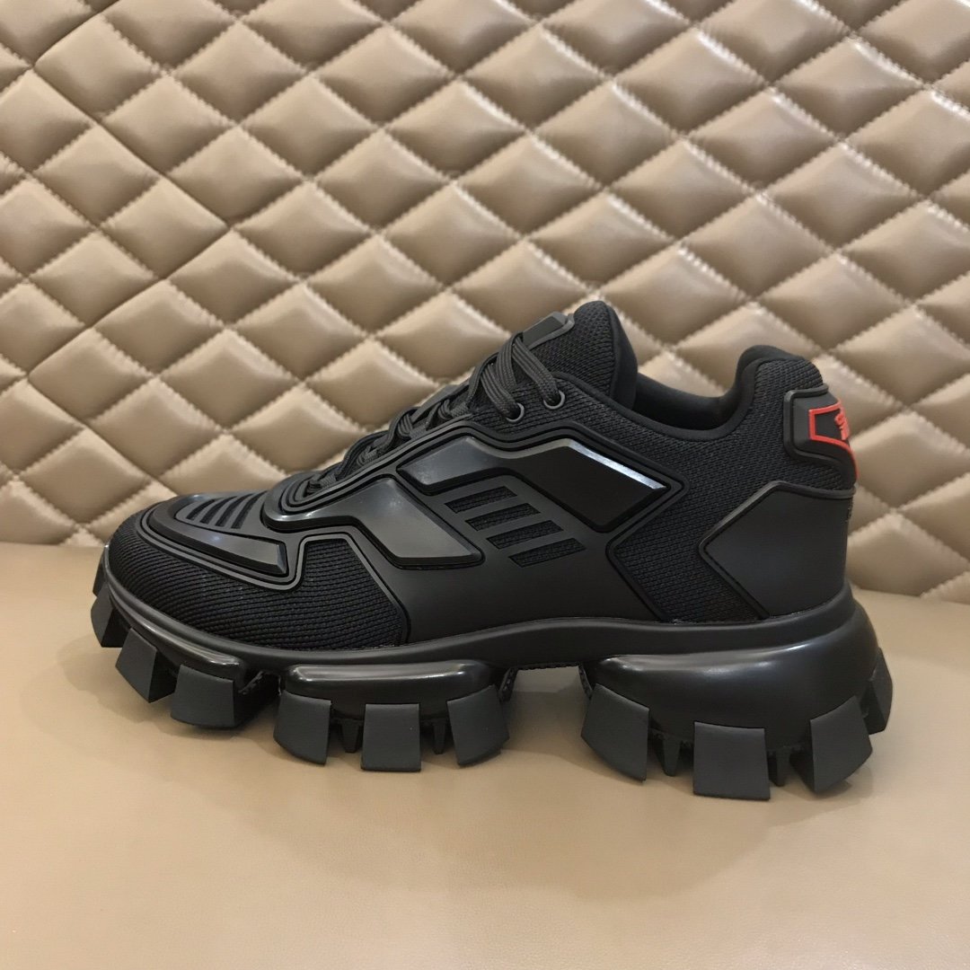 Prada High Quality Sneakers Black and black heel with black sole MS021126