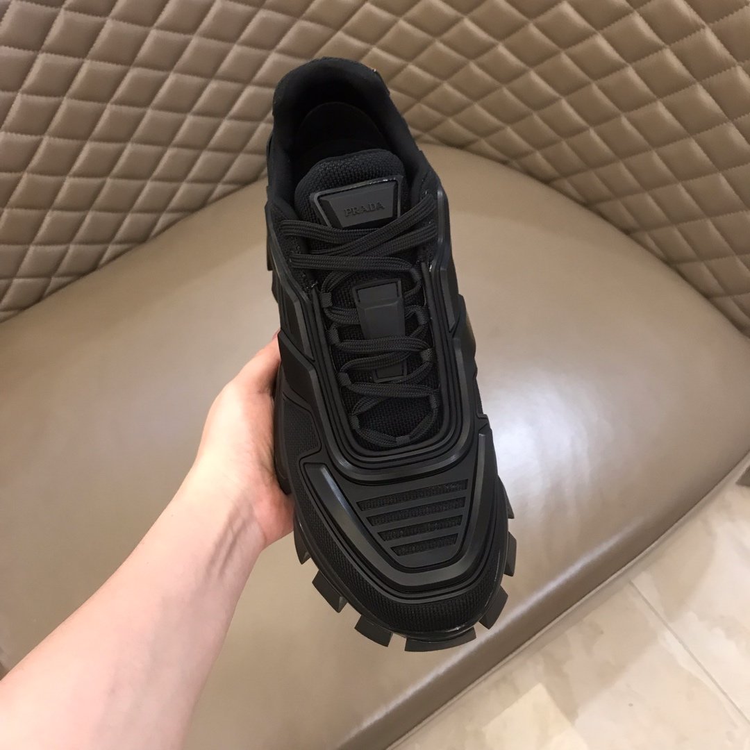 Prada High Quality Sneakers Black and black heel with black sole MS021126