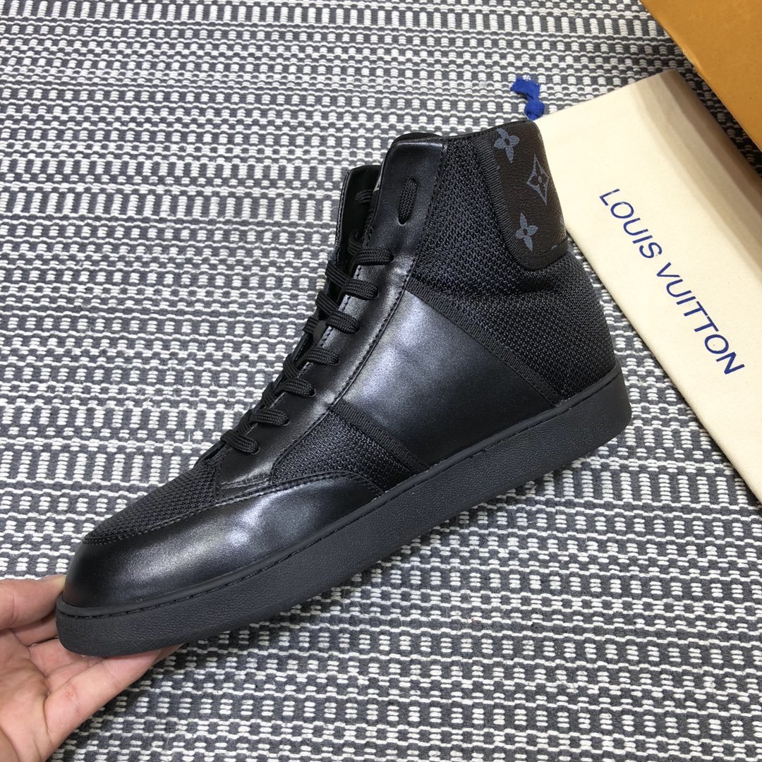 Louis Vuitton High-top High Quality Sneakers Black and Black Monogram Heel with Black Sole MS021099