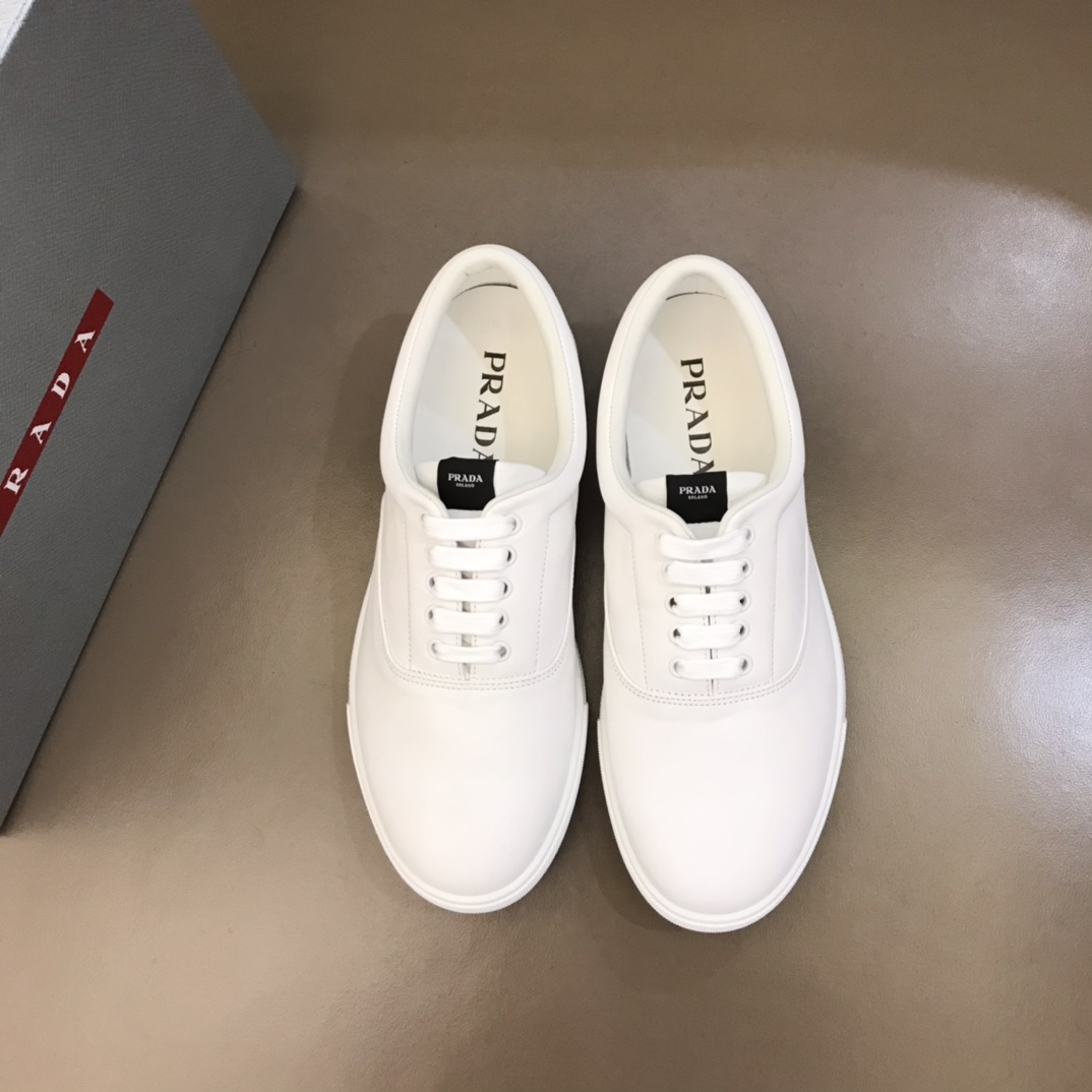 Prada New arrival lace-up sneaker