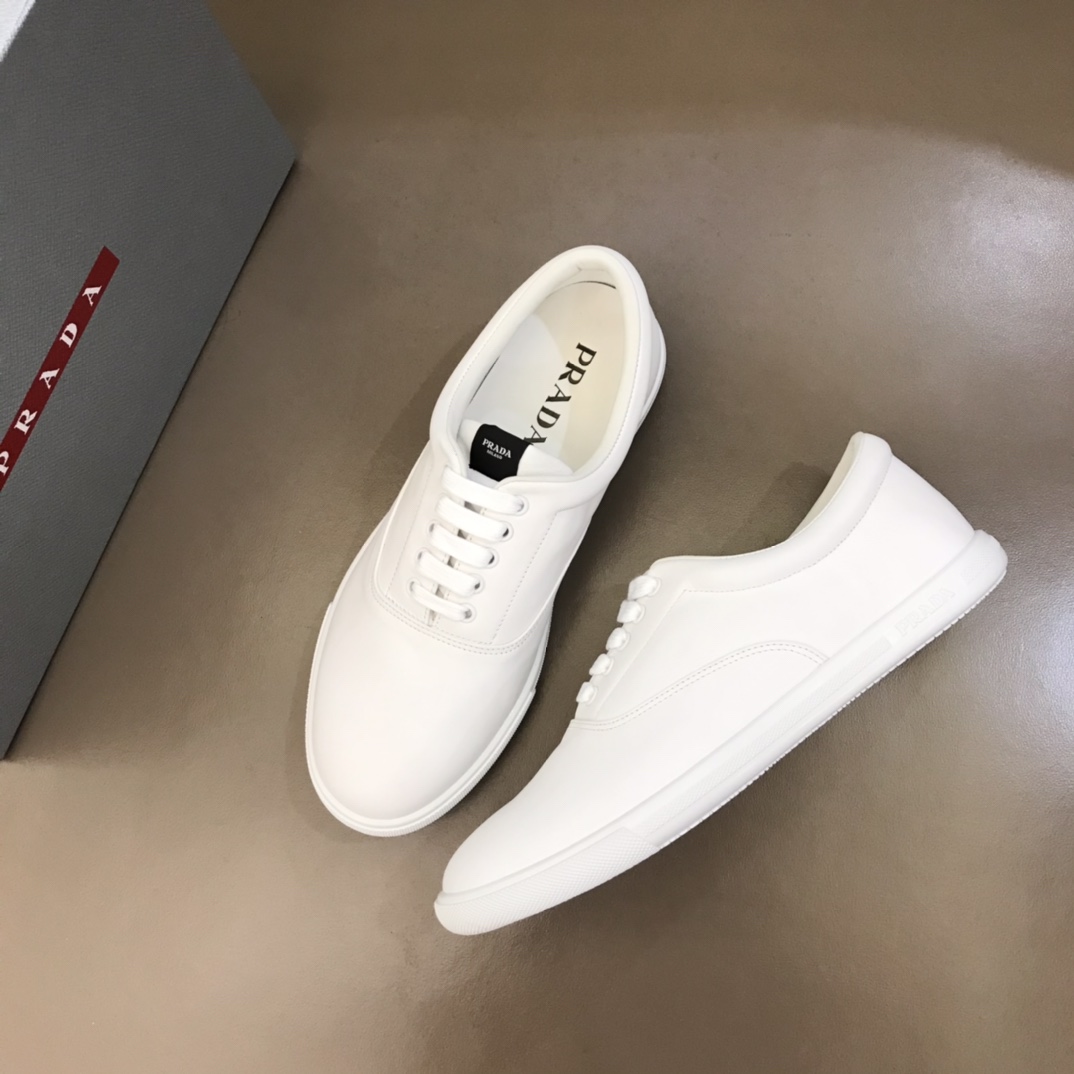 Prada New arrival lace-up sneaker