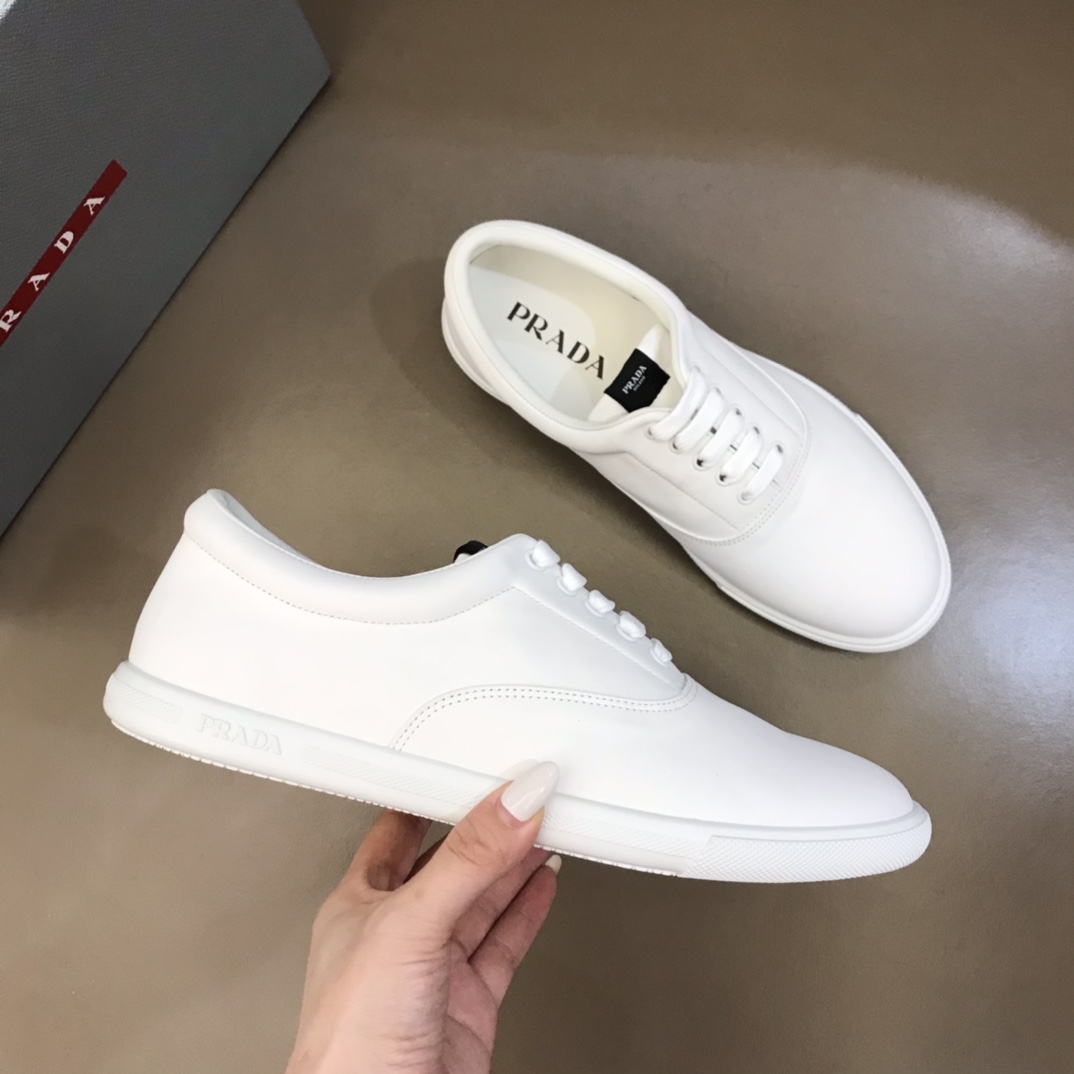 Prada New arrival lace-up sneaker