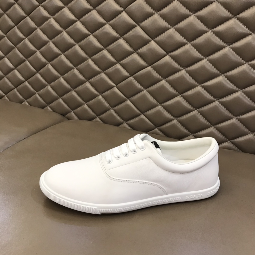 Prada New arrival lace-up sneaker