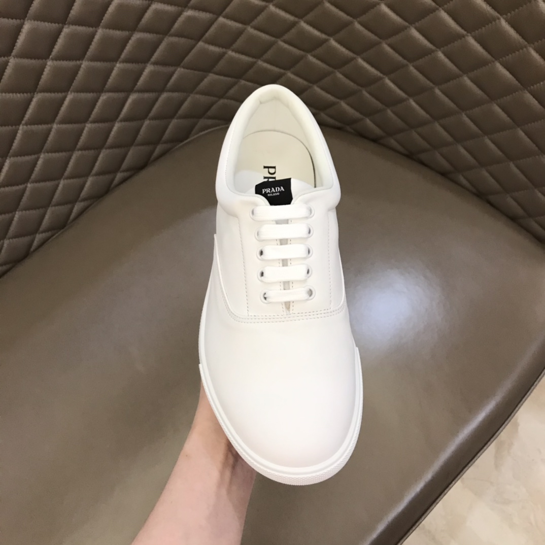 Prada New arrival lace-up sneaker