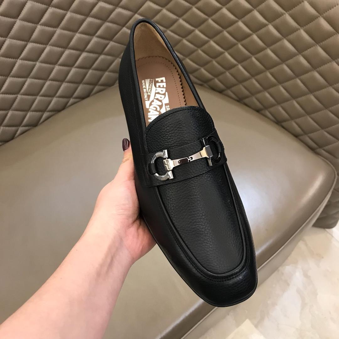 Salvatore Ferragamo Black leather Fashion Perfect Quality Loafers With Sliver Buckle MS02993