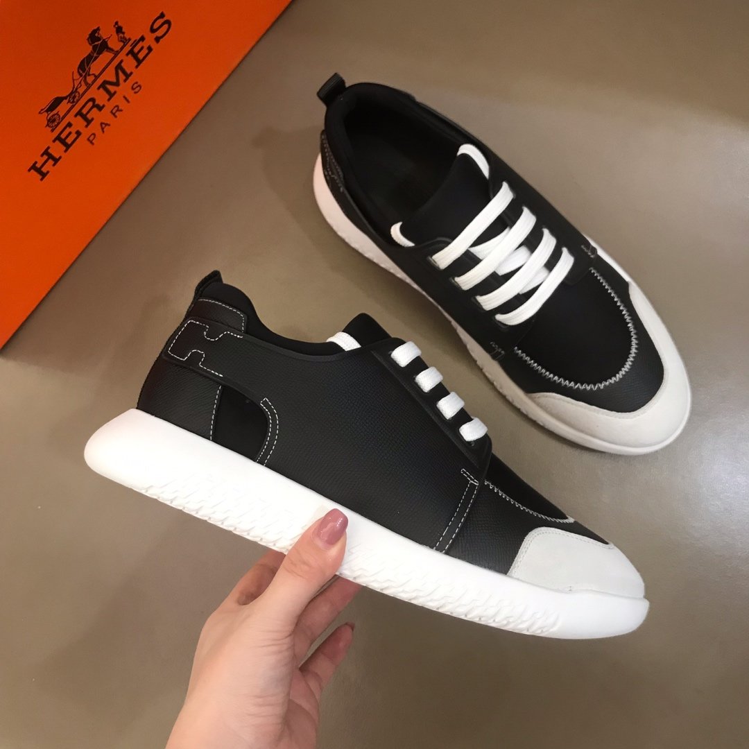 Hermes High Quality Sneakers Black and Black tongue with White sole MS021095