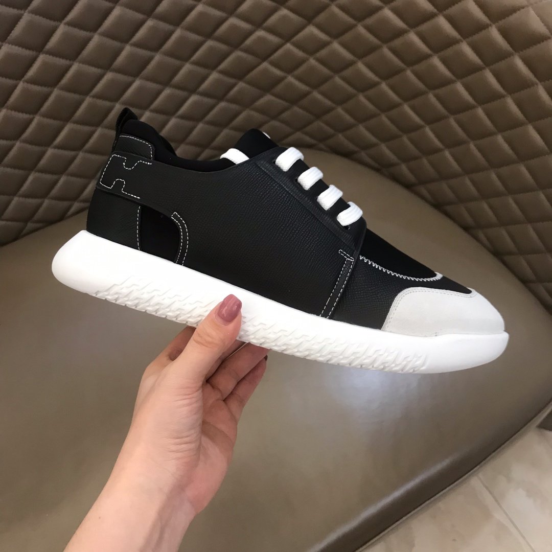 Hermes High Quality Sneakers Black and Black tongue with White sole MS021095