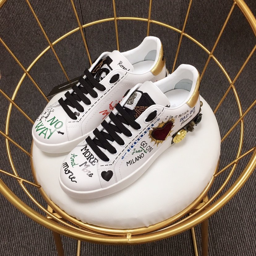 Dolce & Gabbana White and heart-shaped patches with white soles Sneakers MS110034