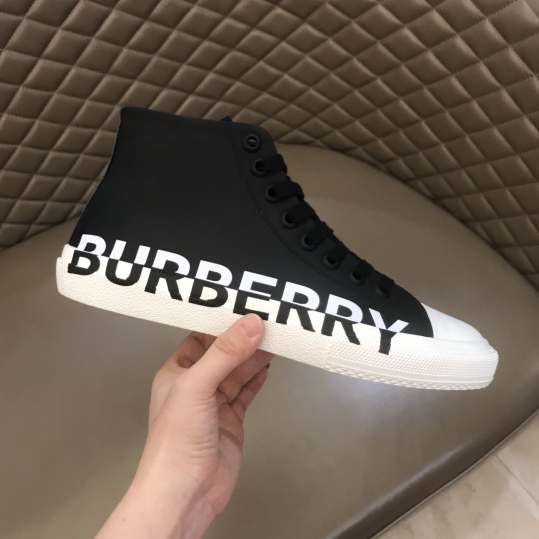 Burberry High-top High Quality Sneakers Black and White rubber sole MS021035