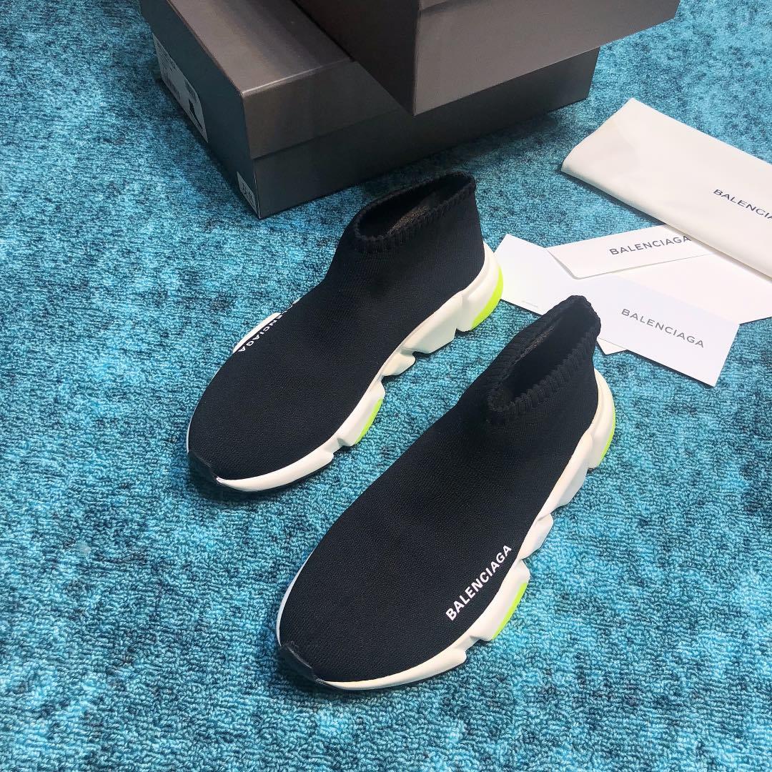 Balenciaga Speed Knitted socks High Quality Sneakers Black and white sole with green details WS980025