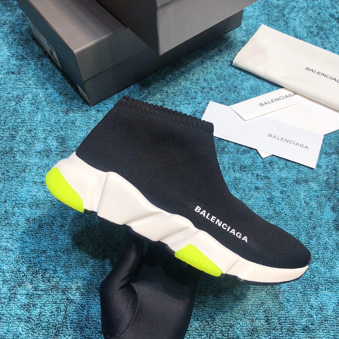 Balenciaga Speed Knitted socks High Quality Sneakers Black and white sole with green details WS980025