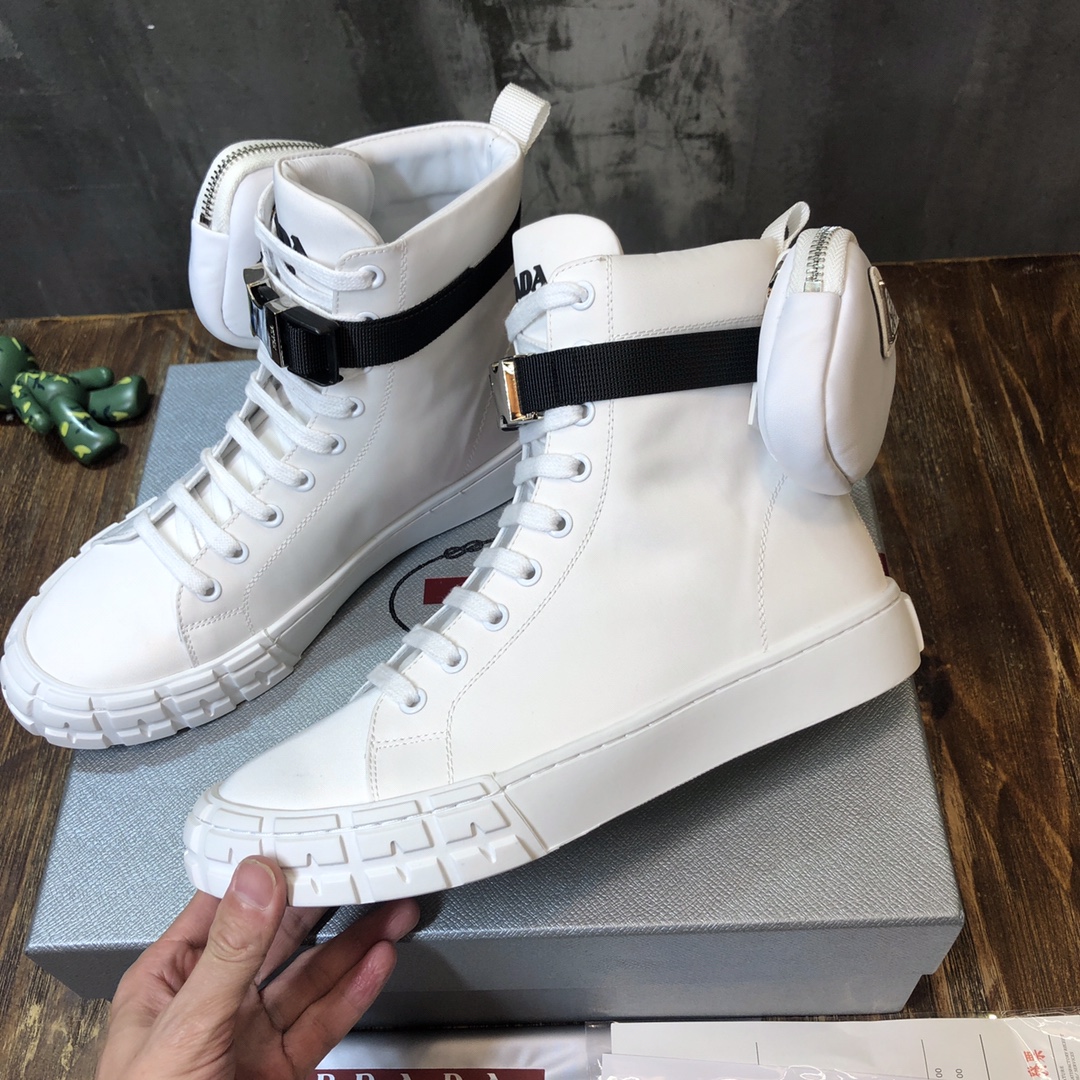 Prada hot-sale sneaker