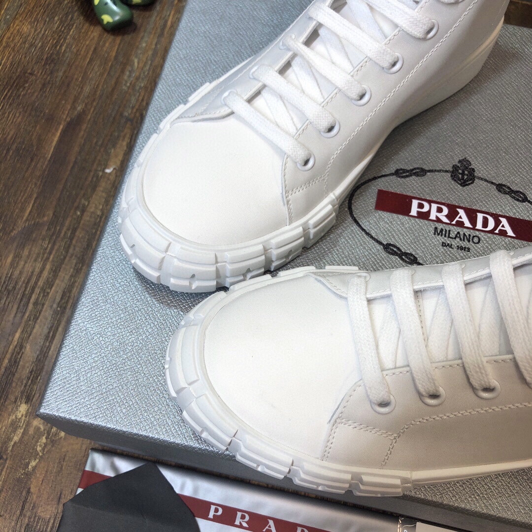 Prada hot-sale sneaker