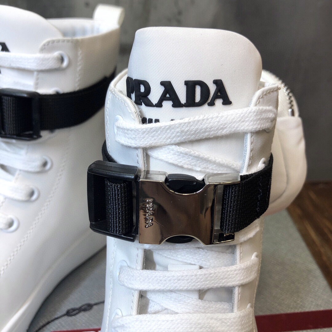 Prada hot-sale sneaker