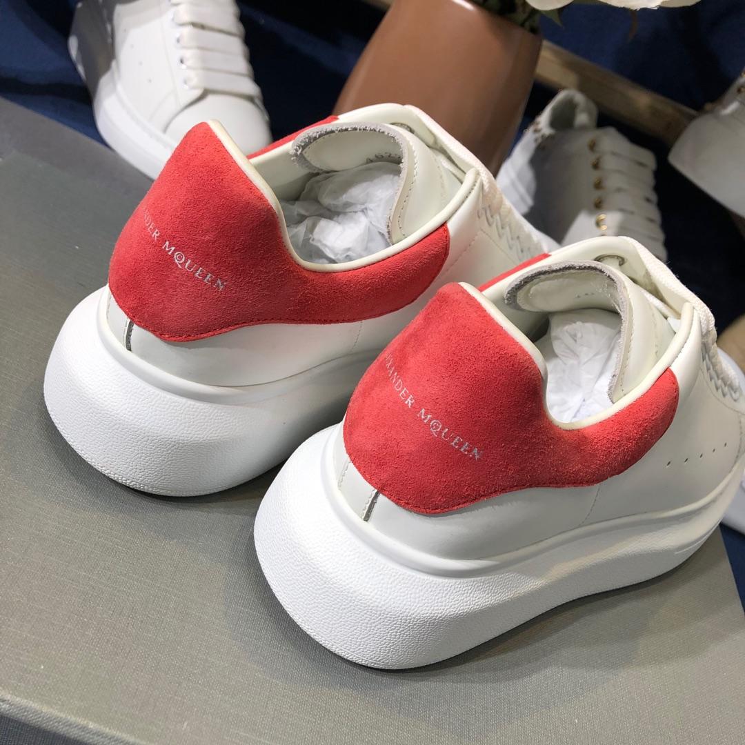 Alexander McQueen Fahion Sneaker White and red suede heels MS100070