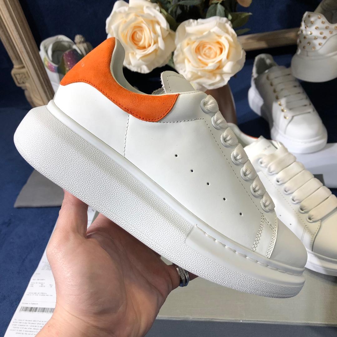 Alexander McQueen Fahion Sneaker White and orange suede heels MS100073