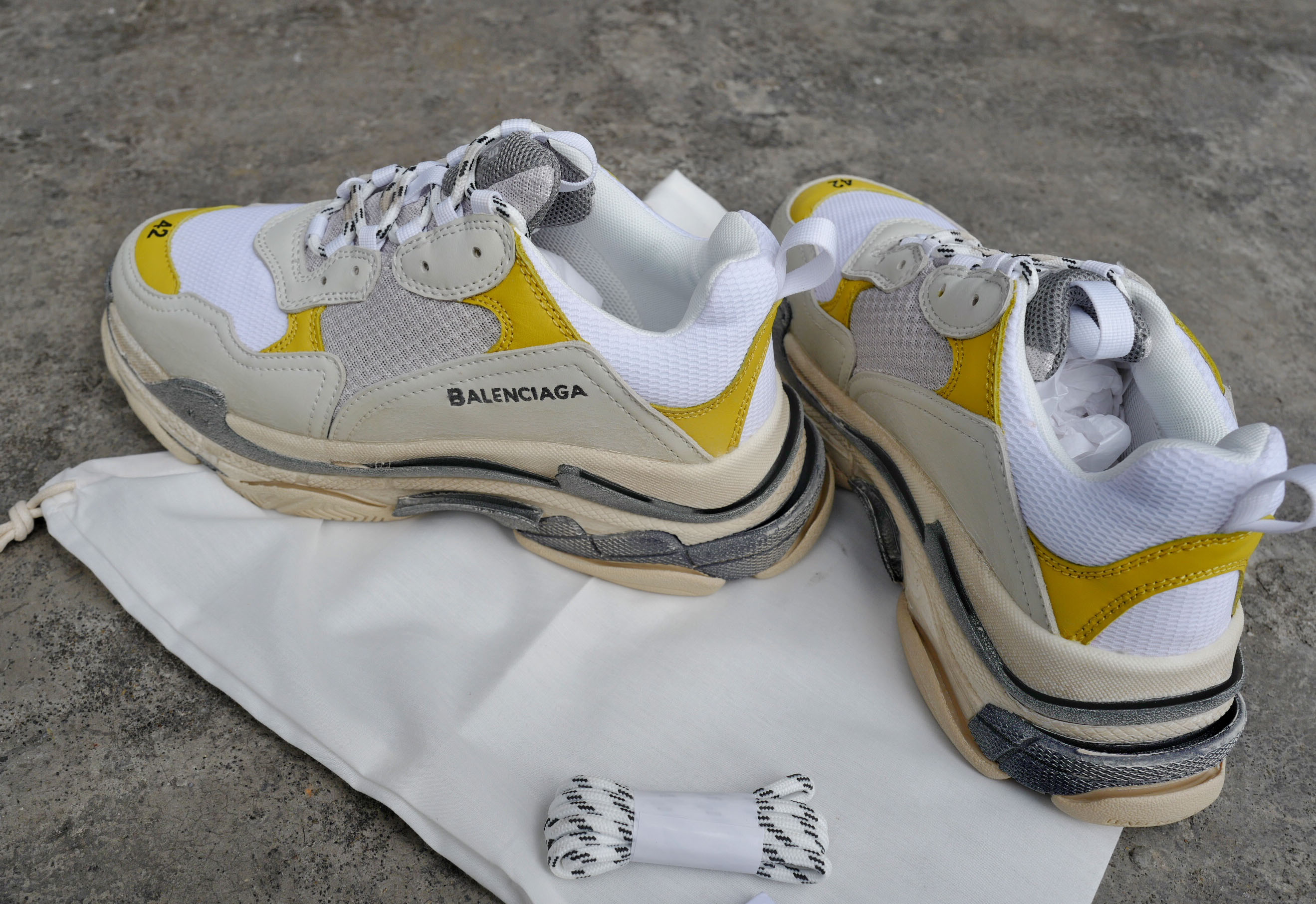 High Quality Balenciaga Triple S Yellow/White Trainers Triple005