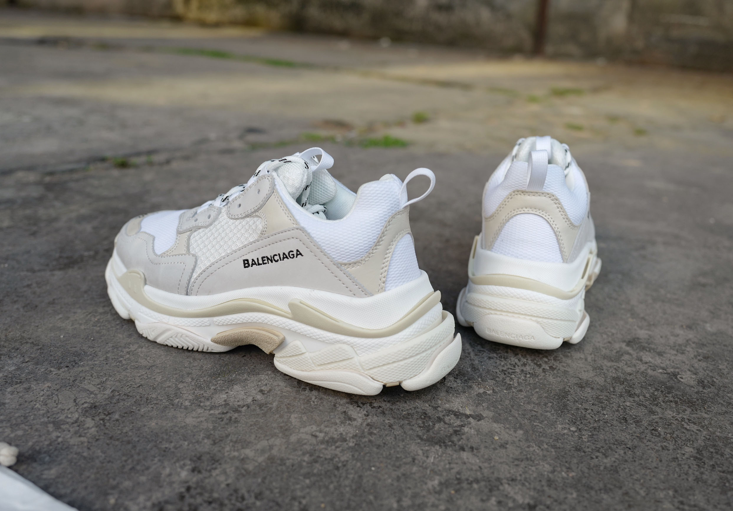 High Quality Balenciaga Triple S White Trainers Triple002