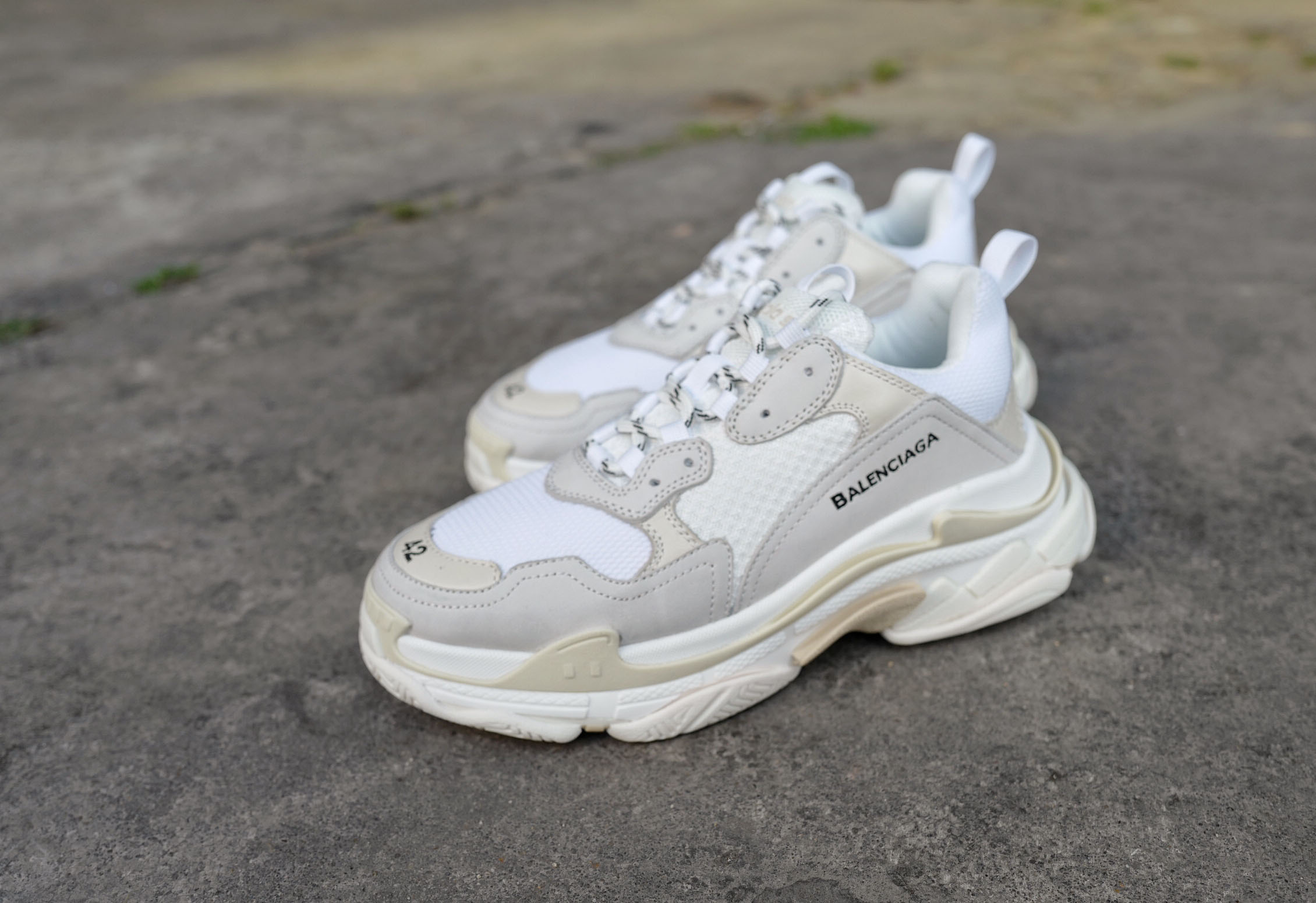 High Quality Balenciaga Triple S White Trainers Triple002